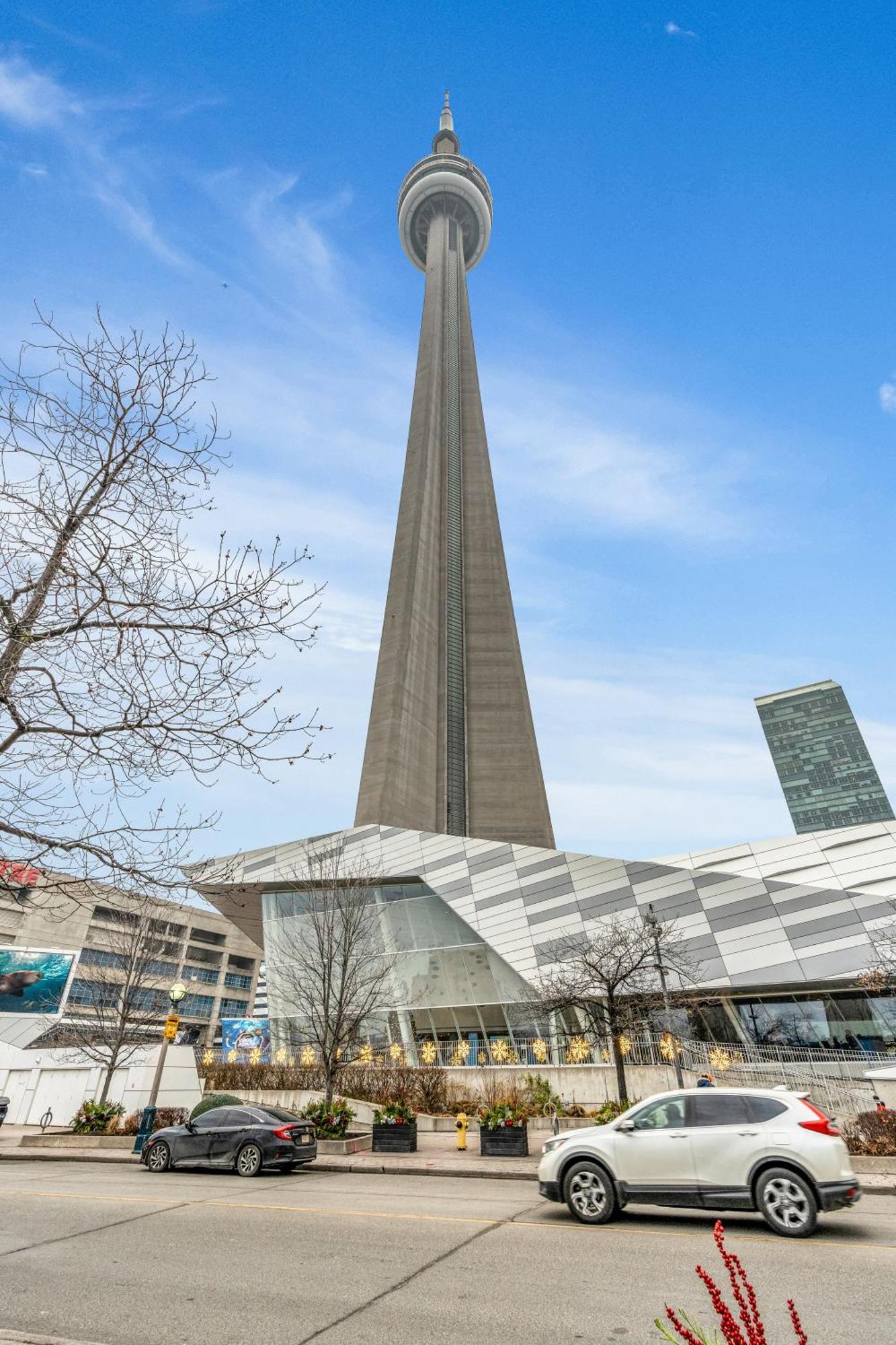 Spadina Modern Suites Toronto Exterior photo